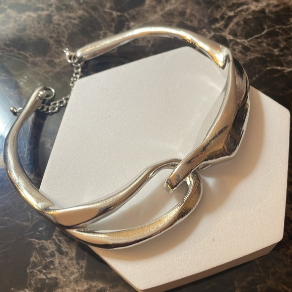 Silver Metal Asymmetrical Necklace - Picture 5 of 13